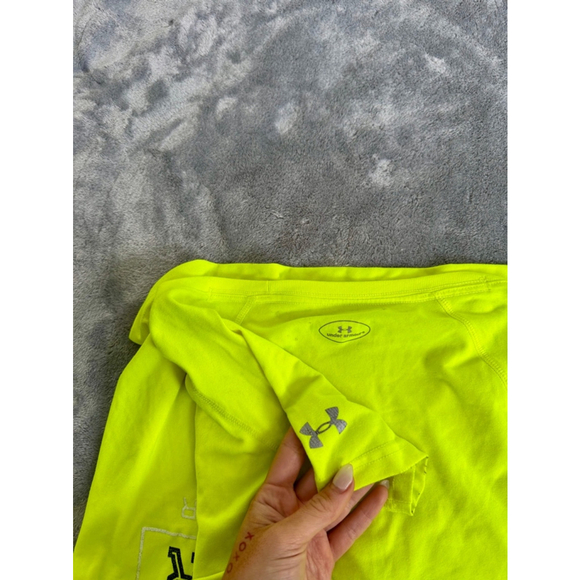 Under Armour Neon Yellow Heatgear Semi Fitted Graphic Womens Cut Tee Small - Picture 7 of 7
